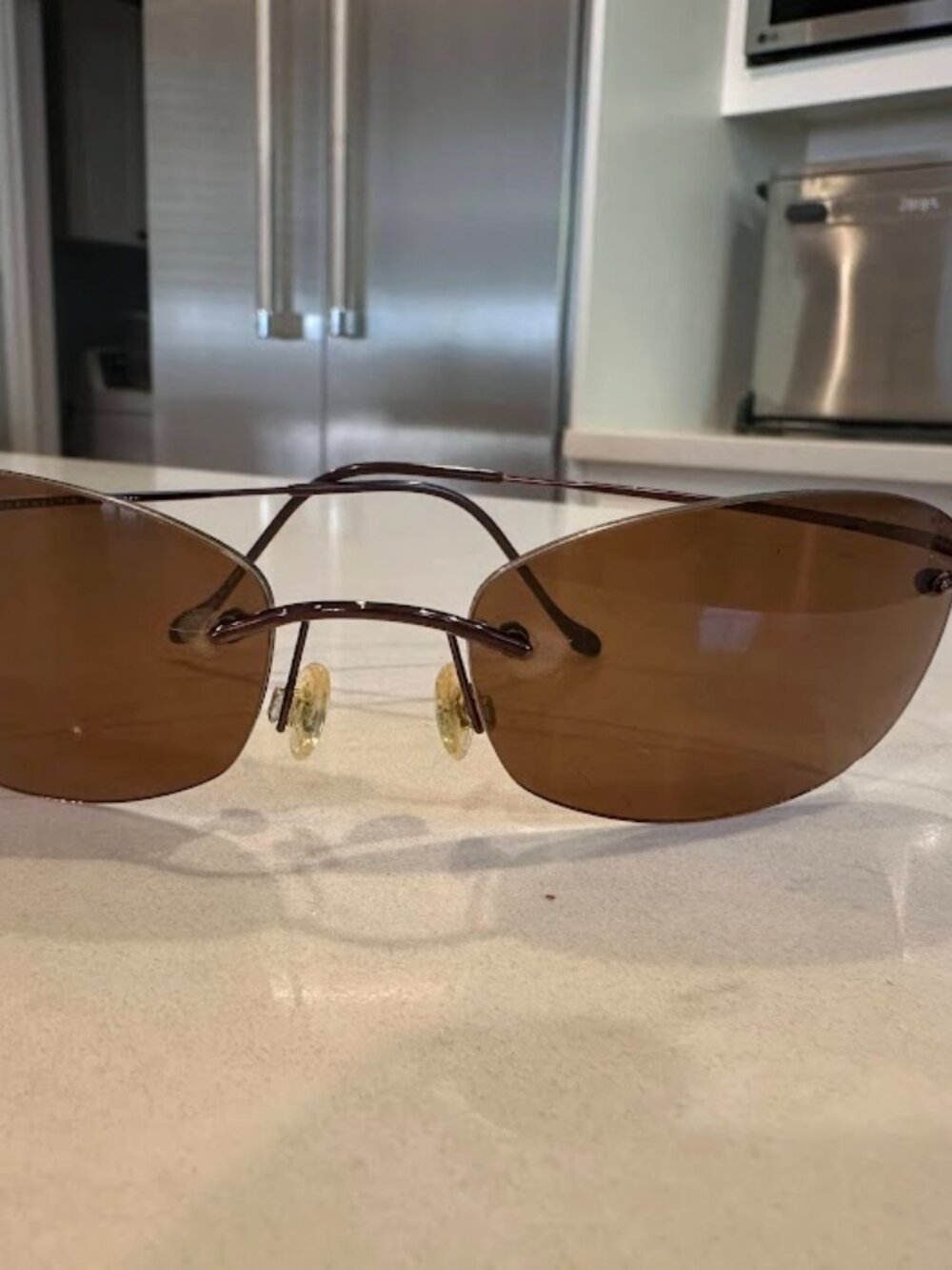 Wire Rimmed MInimalist Maui Jims - Classic, 90s Styling - Picture 4 of 5